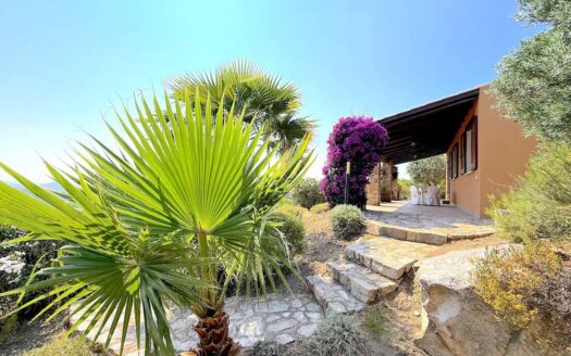 villa singola con terreno Trinità d’Agultu e Vignola